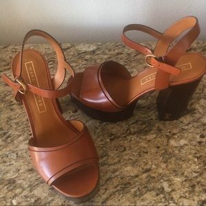 WORN TWICE. Marc Jacobs platform heels, size 39